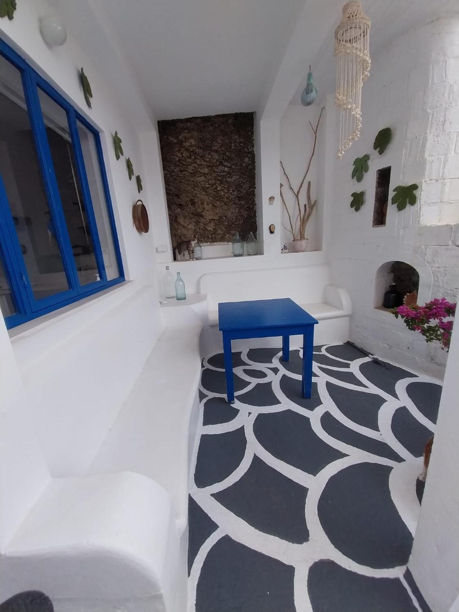 Blue On The Beach Poros Town Exterior foto
